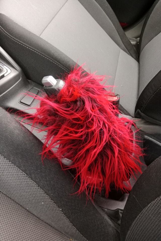 EL FRENİ SÜSÜ,EL FRENİ PELUŞU SİYAH KIRMIZI