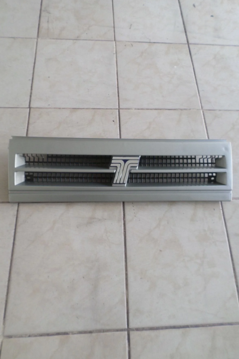 Tofaş Doğan Kartal Slx Şahin S Ön Panjur 3 Bacak,ortadan Çizgili Panjur 647 Çelik Gri Boyalı