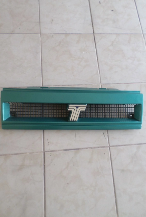 Tofaş Doğan Kartal Slx Şahin S Ön Panjur Fı358 Yeşil Boyalı