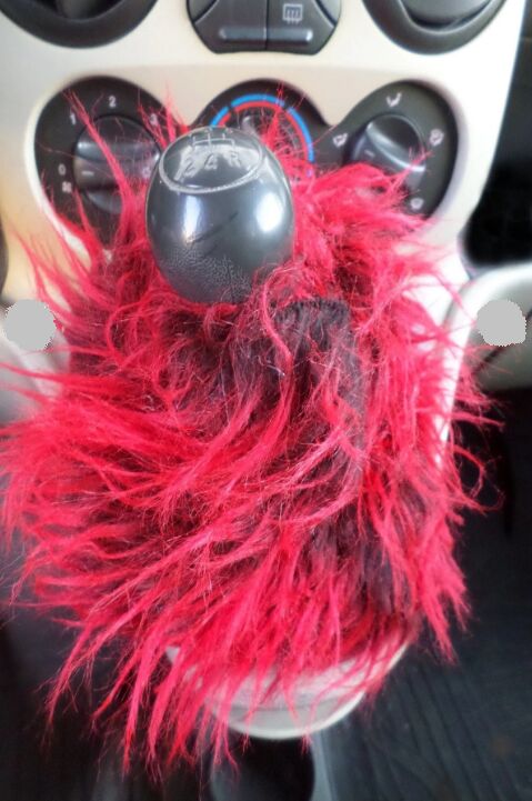 Vites Süsü,vites Peluşu Kırmızı-siyah