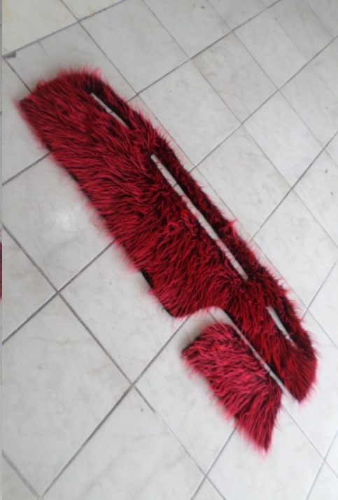 Fiat Tempra Torpido Örtüsü Peluş Kumaş Kırmızı