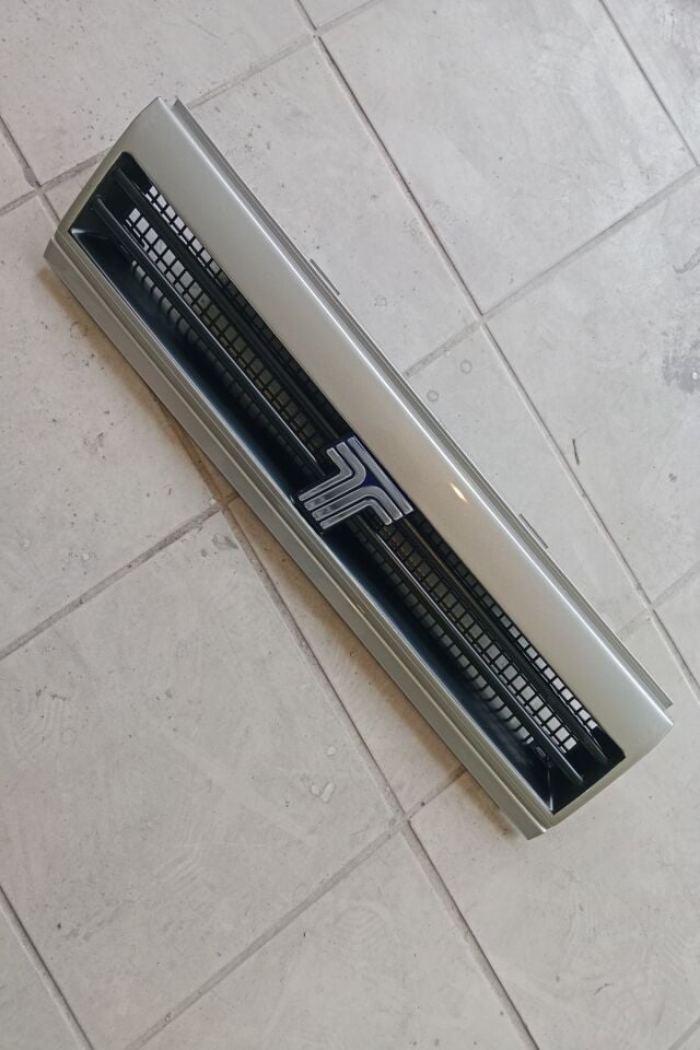 Tofaş Doğan Kartal Slx Şahin S Ön Panjur Yeni Model İki Çizgili Izgaralı Fı647 Çelik Gri Boyalı